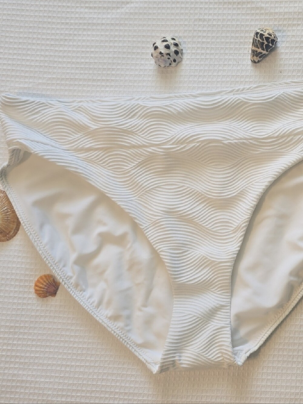CALIA by Carrie Underwood White Textured High-Waist Swim Bottom